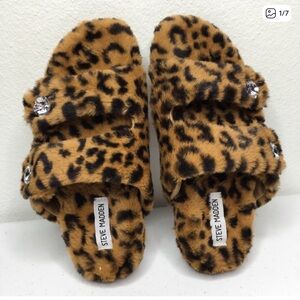 Steve Madden Tan Leopard Fuzzy Slidesa